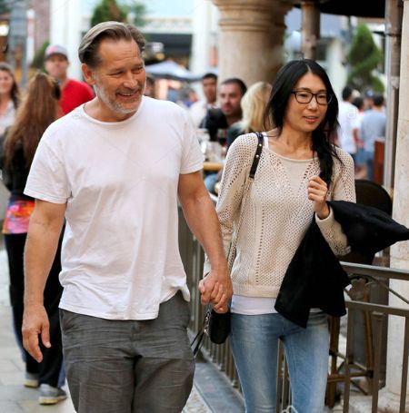 James Remar tied his knot with an entrepreneur, Atsuko Remar.